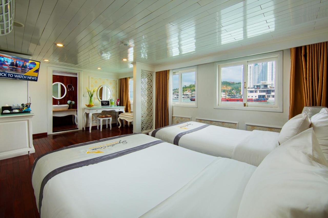 signature cruise halong