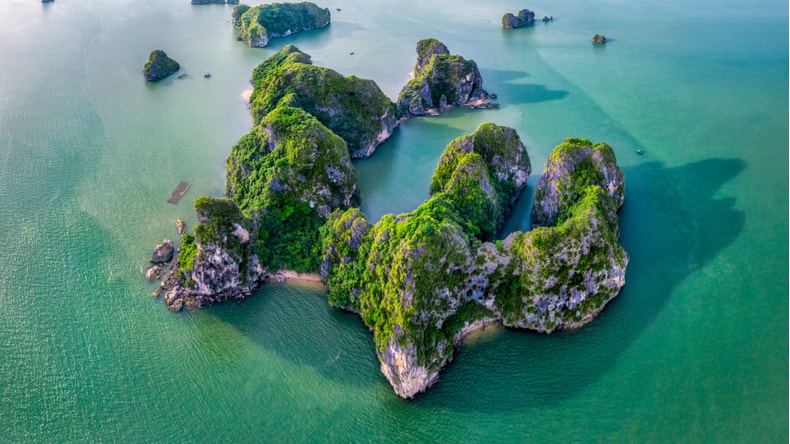 How Many Days Should You Spend in Hanoi and Halong Bay?